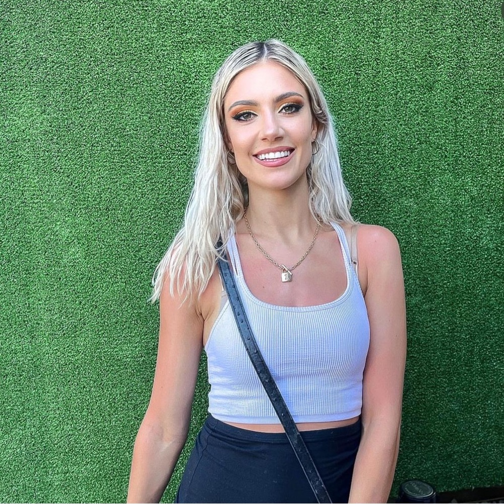 Meet your Posher, Molly